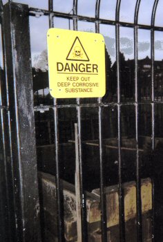 Photo: Danger sign.